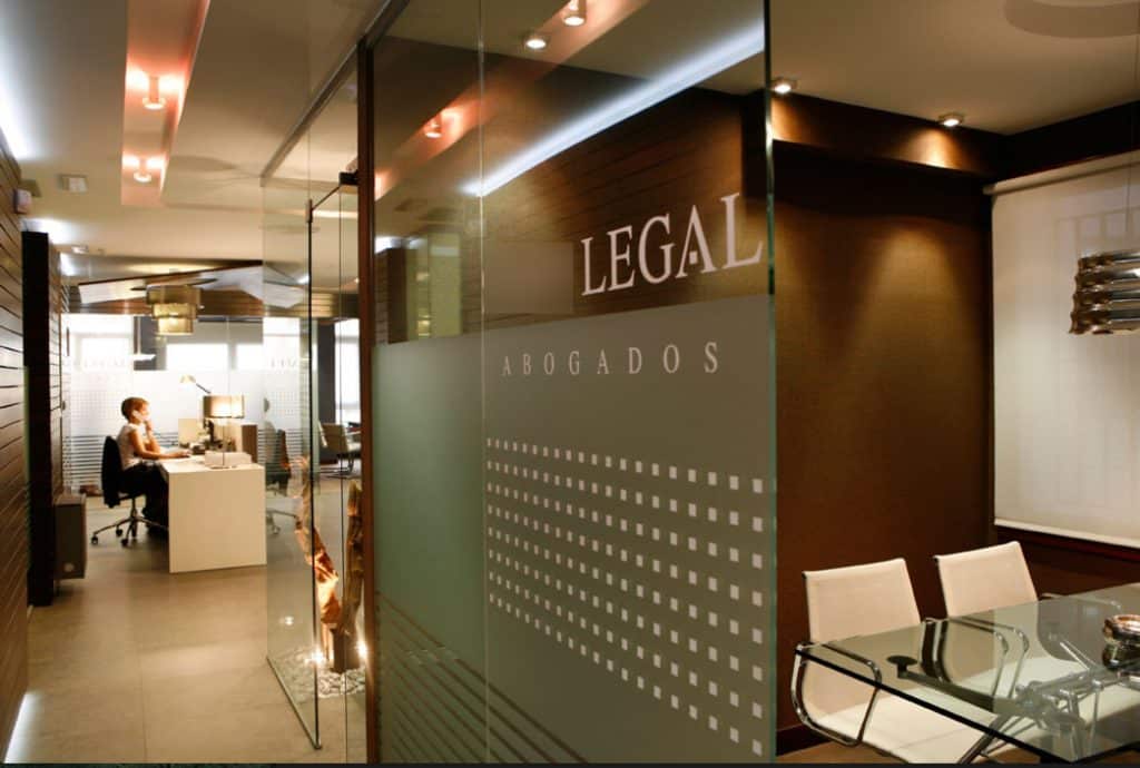 La Mejor Oficina Legal de Abogados Especialistas en Asuntos Legales de Accidentes en Thousand Oaks California